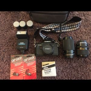 Minolta X-370 S camera set.